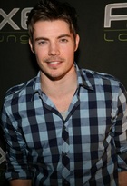 Josh Henderson : josh_henderson_1310516257.jpg