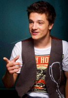 Josh Hutcherson : josh-hutcherson-1315732798.jpg