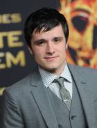 Josh Hutcherson : josh-hutcherson-1332178630.jpg