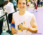 Josh Hutcherson : josh-hutcherson-1342110490.jpg