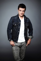 Josh Hutcherson : josh-hutcherson-1366356788.jpg