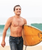 Josh Hutcherson : josh-hutcherson-1477849335.jpg