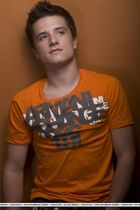 Josh Hutcherson : josh_hutcherson_1224004265.jpg