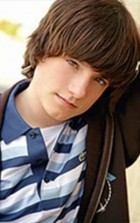 Josh Hutcherson : josh_hutcherson_1226287816.jpg