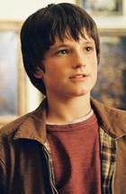 Josh Hutcherson : josh_hutcherson_1301007190.jpg