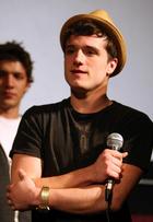 Josh Hutcherson : josh_hutcherson_1301159644.jpg