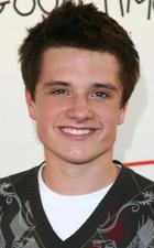 Josh Hutcherson : josh_hutcherson_1301161570.jpg