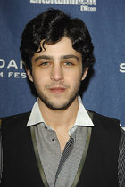 Josh Peck : josh_peck_1213286592.jpg