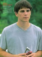 Josh Hartnett : josh-hartnett-1331402989.jpg