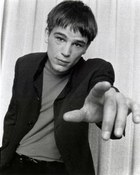 Josh Hartnett : joshhart_1234158681.jpg