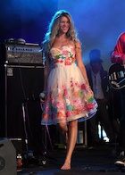 Joss Stone : joss-stone-1437236273.jpg