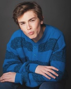 Julian Hilliard : julian-hilliard-1748622606.jpg