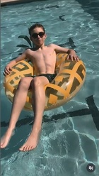 Julian Hilliard in General Pictures, Uploaded by: Guest