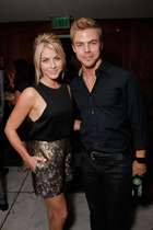 Julianne Hough : TI4U1384010954.jpg