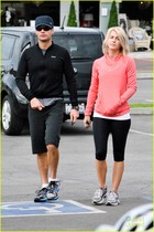 Julianne Hough : julianne-hough-1359958854.jpg