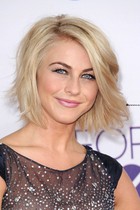 Julianne Hough : julianne-hough-1360394757.jpg