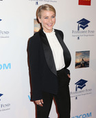 Julianne Hough : julianne-hough-1360395986.jpg