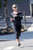 Julianne Hough : julianne-hough-1377273156.jpg