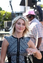 Julianne Hough : julianne-hough-1382044959.jpg