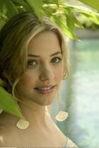 Julie Gonzalo : juliegonzalo_1255842292.jpg