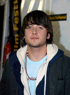 Justin Chatwin : justin_chatwin_009.jpg