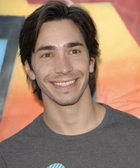 Justin Long : justin_long_1208667051.jpg