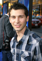 Justin Berfield : justin-berfield-1508977002.jpg