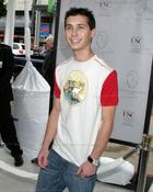 Justin Berfield : justinb_1218507108.jpg