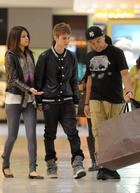 Justin Bieber : TI4U_u1299080754.jpg