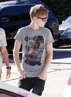 Justin Bieber : justin-bieber-1312561578.jpg