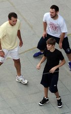 Justin Bieber : justin-bieber-1318872227.jpg