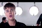 Justin Bieber : justin-bieber-1321416422.jpg