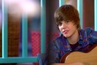 Justin Bieber : justin-bieber-1323175998.jpg