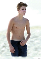 Justin Bieber : justin-bieber-1326133963.jpg