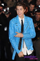 Justin Bieber : justin-bieber-1327888602.jpg