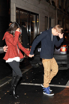 Justin Bieber : justin-bieber-1330116243.jpg