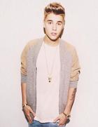 Justin Bieber : justin-bieber-1365845802.jpg