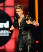 Justin Bieber : justin-bieber-1369063506.jpg