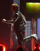 Justin Bieber : justin-bieber-1369063520.jpg