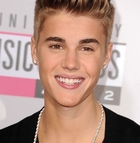 Justin Bieber : justin-bieber-1376469771.jpg