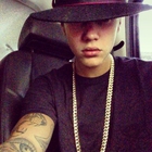 Justin Bieber : justin-bieber-1379110489.jpg