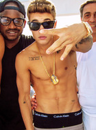 Justin Bieber : justin-bieber-1380581321.jpg