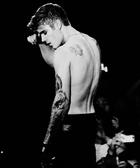 Justin Bieber : justin-bieber-1381097422.jpg