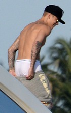 Justin Bieber : justin-bieber-1404826342.jpg