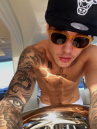 Justin Bieber : justin-bieber-1408302696.jpg