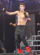 Justin Bieber : justin-bieber-1410017460.jpg