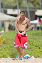 Justin Bieber : justin-bieber-1434450001.jpg