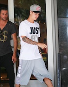 Justin Bieber : justin-bieber-1435422242.jpg