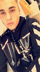 Justin Bieber : justin-bieber-1435523101.jpg