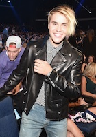 Justin Bieber : justin-bieber-1441041001.jpg